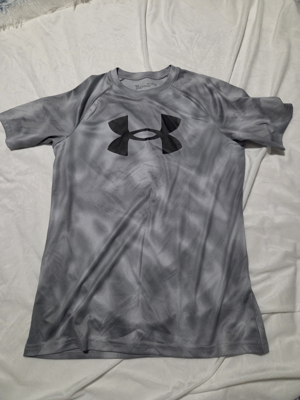 Under Armour Gray Short-Sleeve Performance Tee with Black Logo